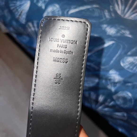 Louis Vuitton belt Men’s size 34 - Picture 7 of 8